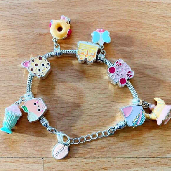 Smiggle Smigglets Charm Bracelet - Picture 2 of 3
